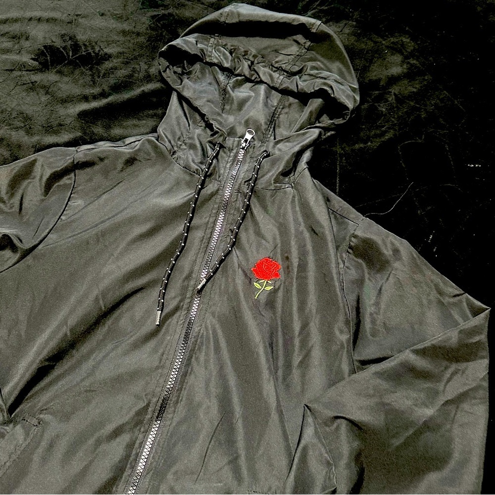 Black Rose Windbreaker, Small